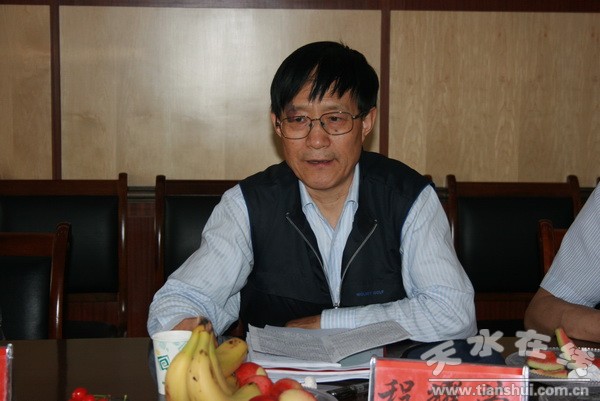 4、專家組組長(zhǎng)、省教育廳巡視員程耀榮講話.jpg