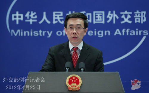 2012年4月25日,外交部發言人劉為民主持例行記者會。