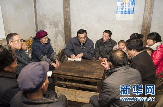李克強江西湖北調研時強調:問需于民問計基層
