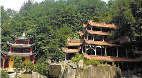 天臺山慈恩寺推出短期出家活動