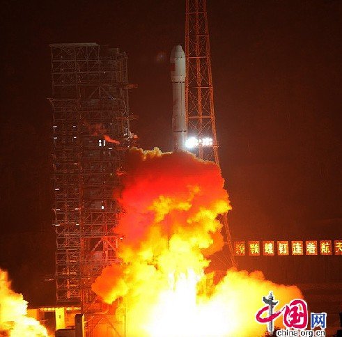 外國媒體高度評價中國“嫦娥三號”成功發射