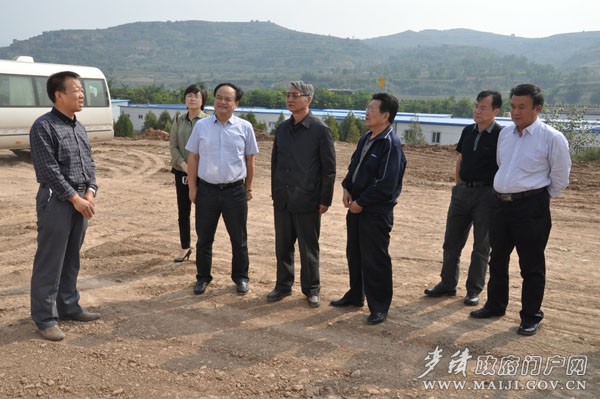 在全國養老綜合示范基地考察