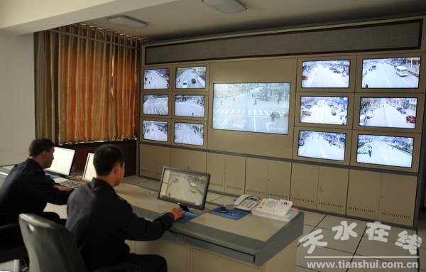 2014年4月9日市公安局局長黃金奎調研 (10).jpg