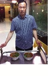 習近平蘭考午餐菜單:大刀面+四菜一湯(圖)