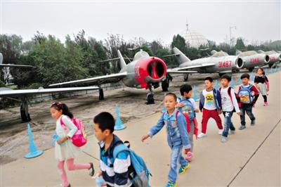 毛澤東座機等106架老飛機被鑒定為國家一級文物