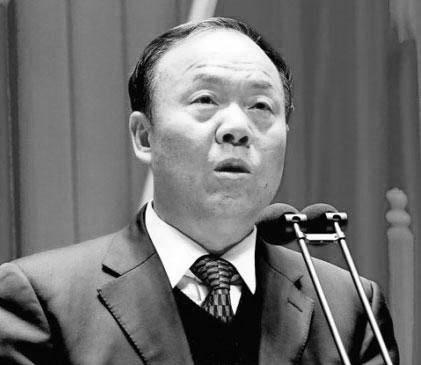 官員自殺并非“一了百了”:死后仍可開(kāi)除黨籍