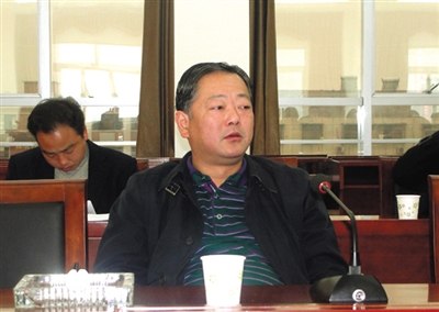原平江縣委書記田自力。