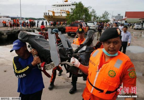 印尼官員:亞航飛機(jī)失事前曾超速爬升致失速