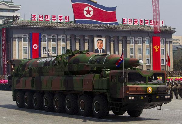 資料圖:閱兵式上的朝鮮導(dǎo)彈