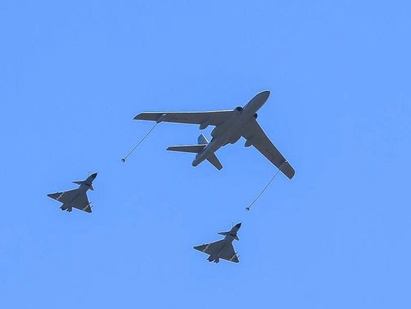 YψDZ-6隞10pC꠼͡