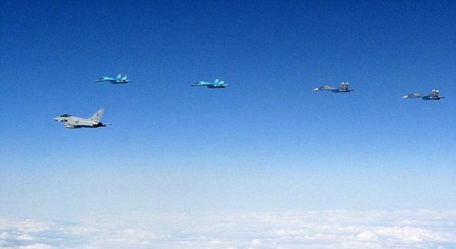 英國臺風戰機在波羅的海4個月攔截40架次俄軍機