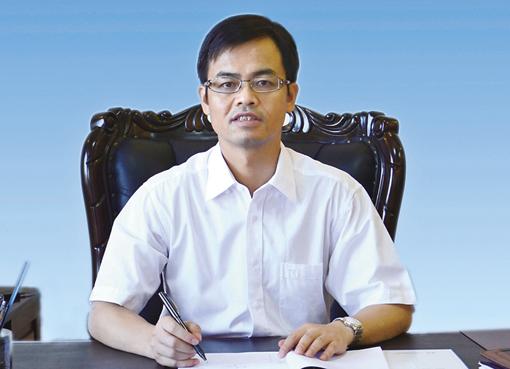 宜黃原縣長向蘇榮行賄細節披露:通過司機送財物