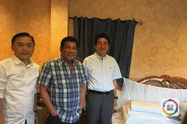 安倍在杜特爾特老家臥室呆了10分鐘