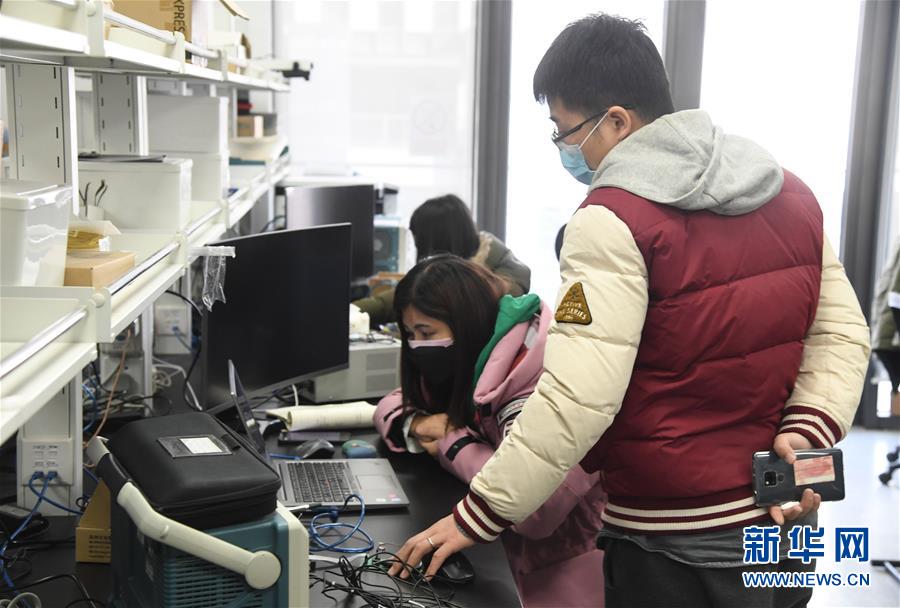 (聚焦疫情防控·圖文互動)(5)戰疫情 穩增長 強信心——北京復工日生產建設一線見聞