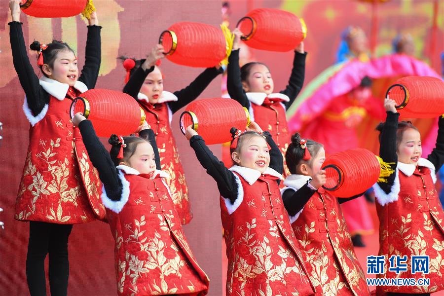 (習近平的小康故事·圖文互動)(6)“文明其精神,野蠻其體魄”——習近平同少年兒童的故事