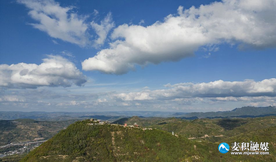 HYPERLAPSE_00011